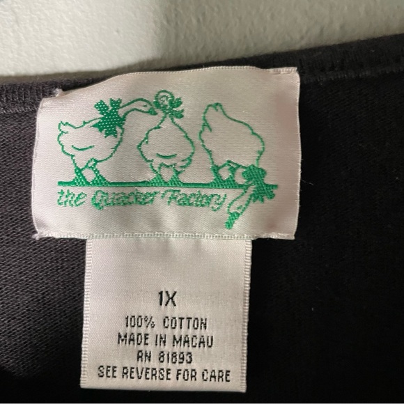 The Quacker Factory Black T-Shirt with Rhinstones 1X Celestial - Picture 3 of 3